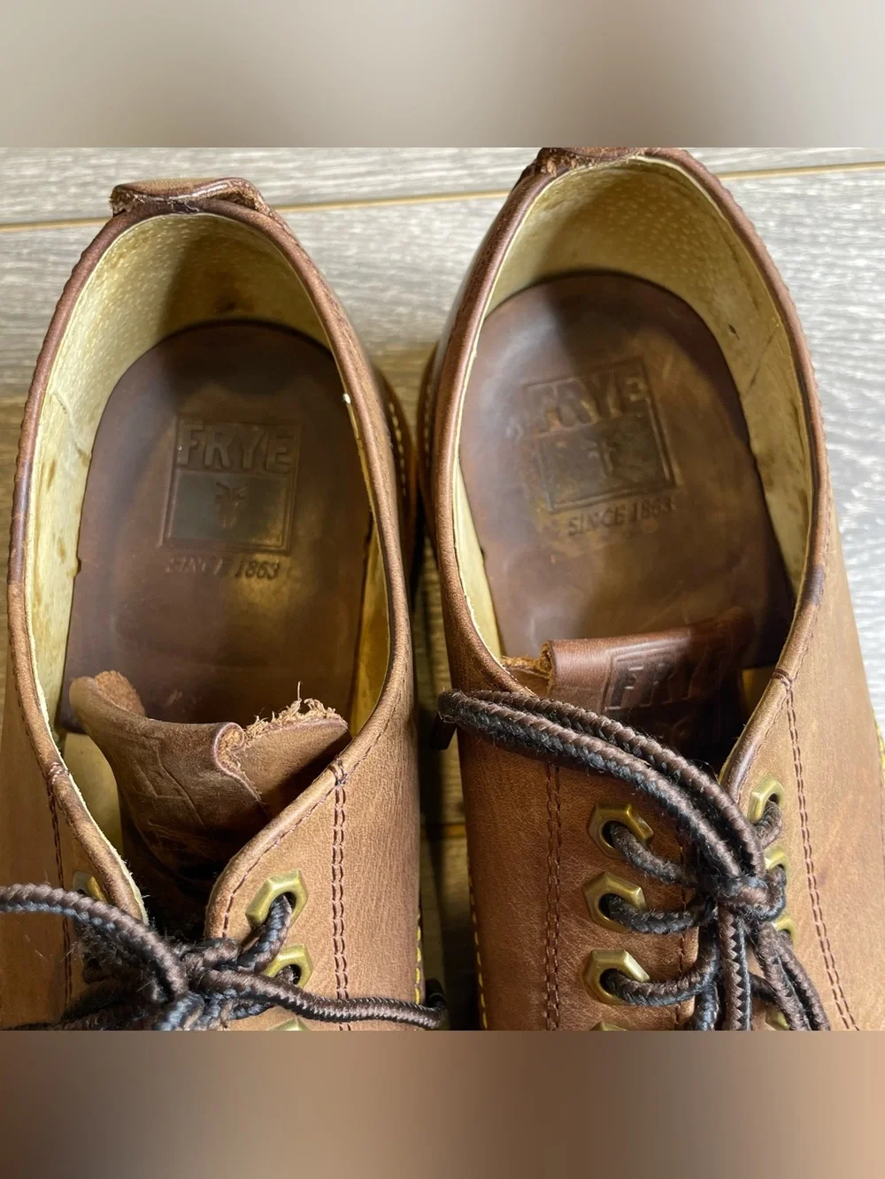 Frye superb size